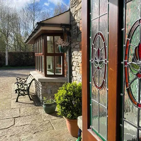 Beautiful Countryside House With Jacuzzi Close To Dublin *