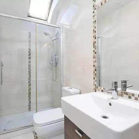 بيت للعطل Beautiful Countryside House With Jacuzzi Close To Dublin دونبوين